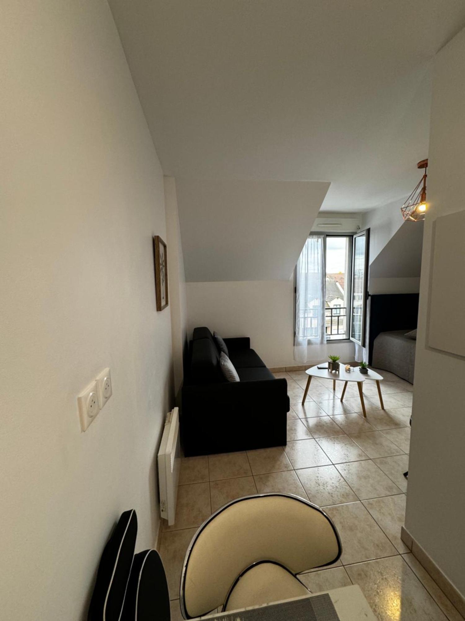 Le Studio Du 72 Lejlighed Bussy-Saint-Georges Eksteriør billede
